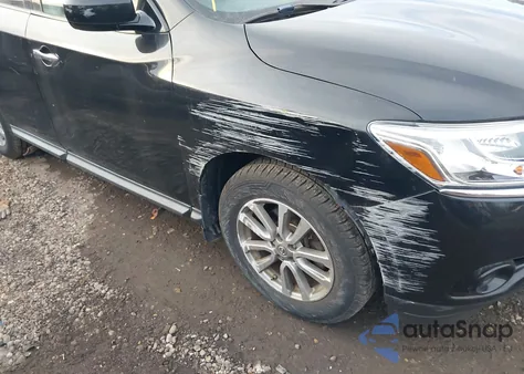2016 Nissan Pathfinder S from USA, damaged, VIN 5N1AR2MMXGC645889